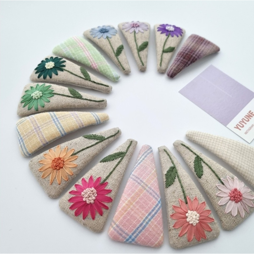 Flower Triangle Hair Clip